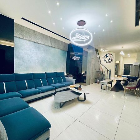 Six Seasons Inn - Qian He تاينان المظهر الخارجي الصورة