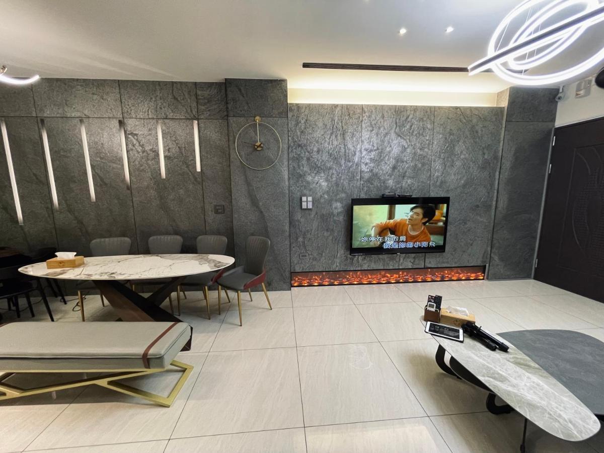 Six Seasons Inn - Qian He تاينان المظهر الخارجي الصورة