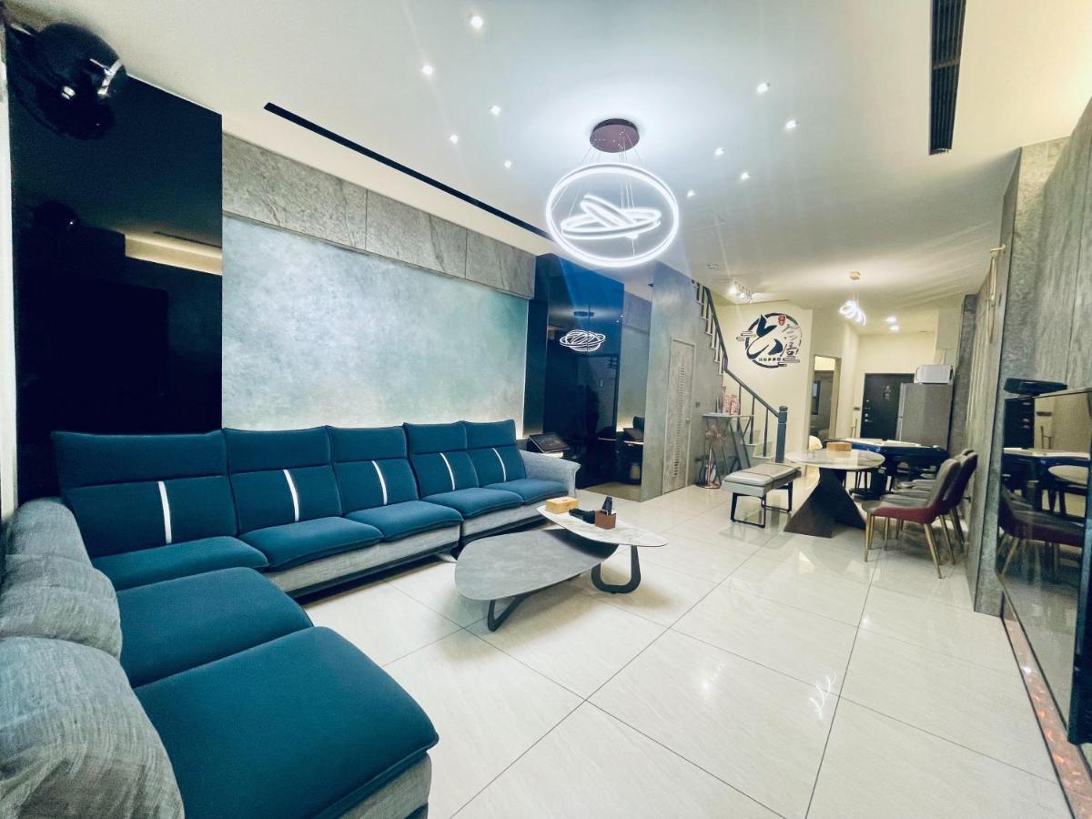 Six Seasons Inn - Qian He تاينان المظهر الخارجي الصورة