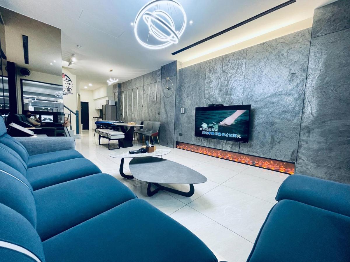 Six Seasons Inn - Qian He تاينان المظهر الخارجي الصورة